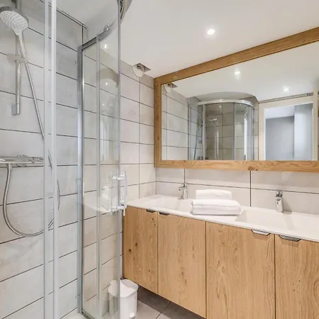 Palafour - 3 Pieces Renove 3 - Familial, Spacieux - 2 Salle De Bain/douche - Balcon Vue Mae-3381 Aparthotel